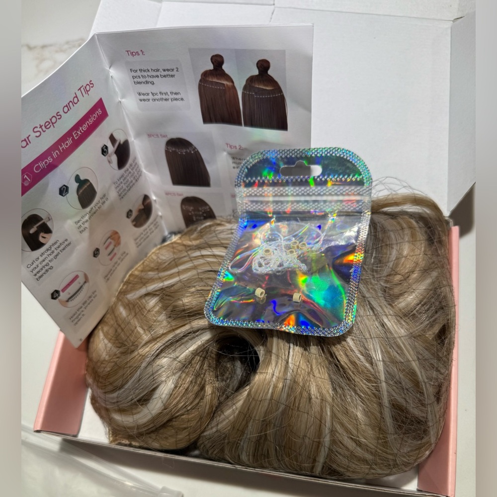 HAIR, Qty 4, 16” Wavy Clip or Halo Extensions, Blonde/Platinum - Picture 4 of 10